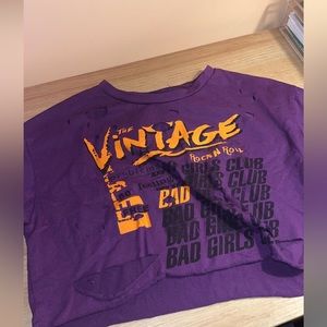 Cropped purple tee women’s S